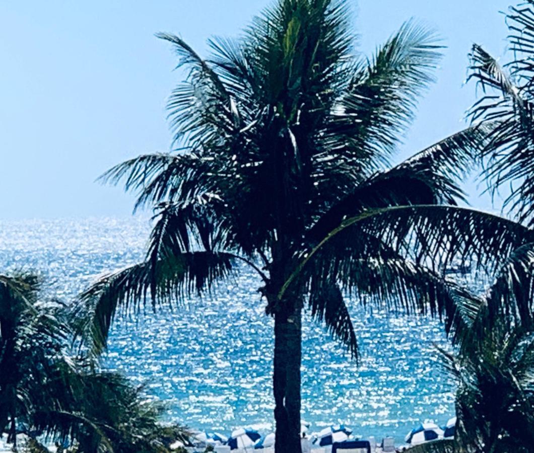 Sobe Ocean View Ocean Dr Charming Studio -316 Маями Бийч Екстериор снимка