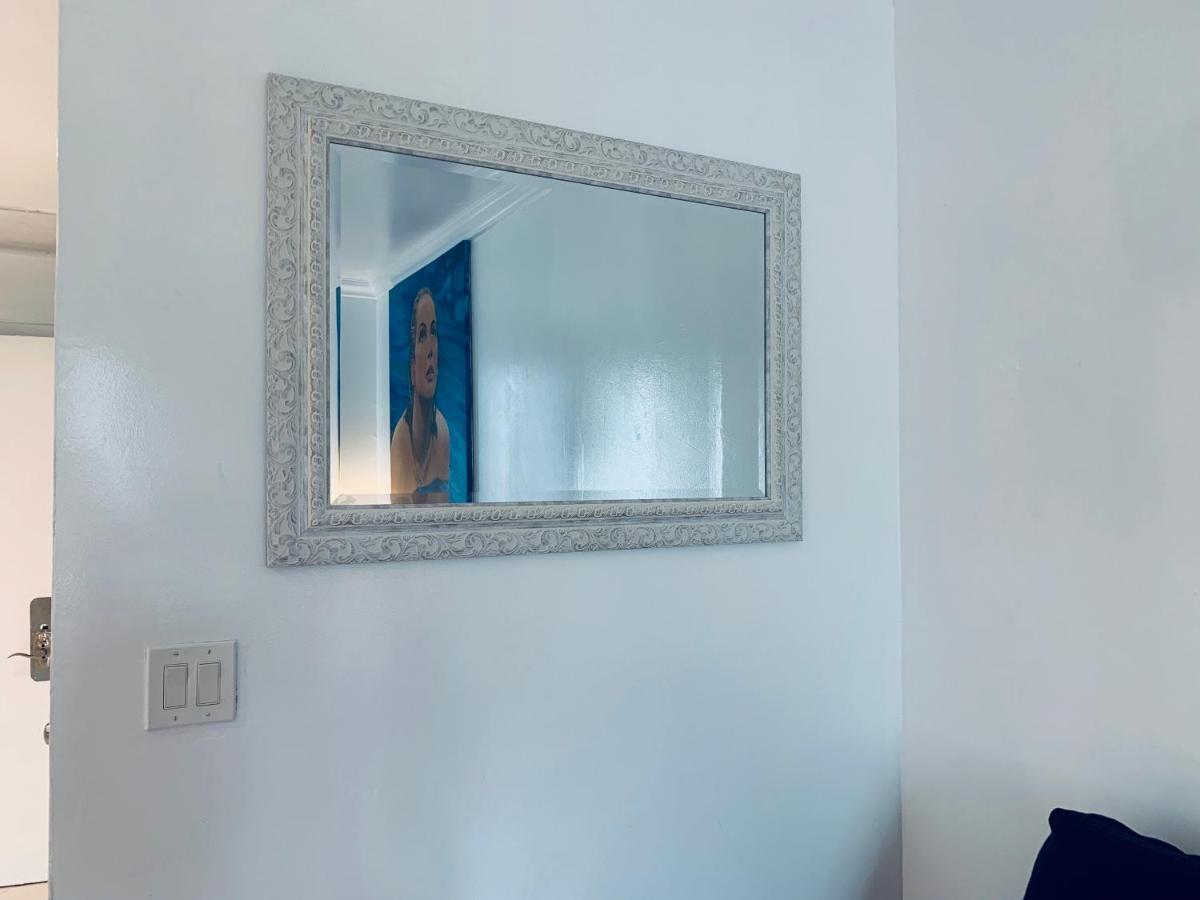 Sobe Ocean View Ocean Dr Charming Studio -316 Маями Бийч Екстериор снимка